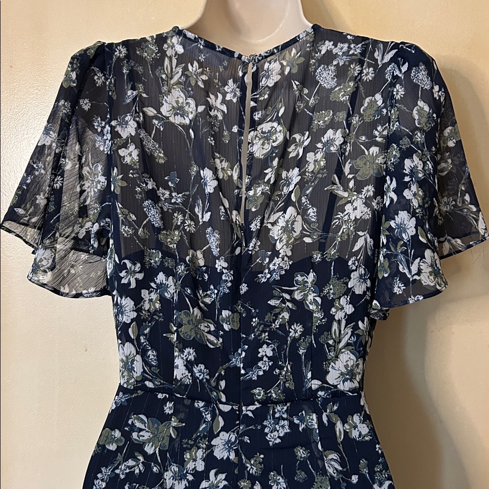 ASTR NAVY FLUTTER SLEEVE FLORAL MAXI WITH METALLIC THREAD SIZE XS - Picture 3 of 14